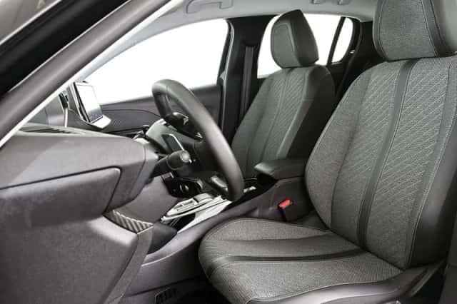 Peugeot 208 (2025) thumbnail 6