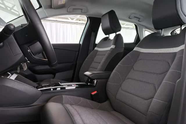 Citroën ë-C4 (2024) thumbnail 6