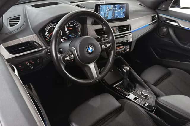 BMW X2 (2021) thumbnail 5