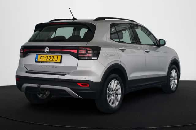 Volkswagen T-Cross (2019) thumbnail 3