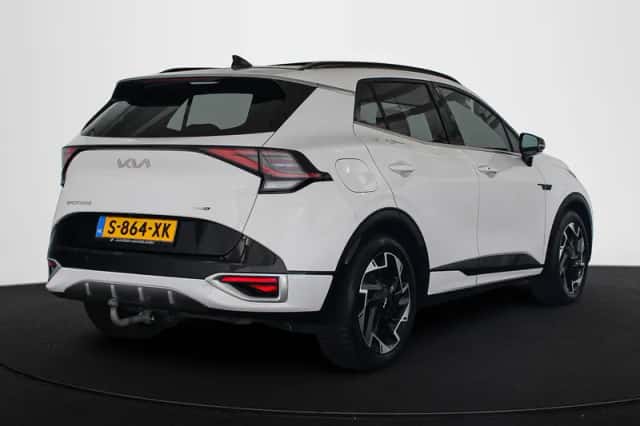 Kia Sportage (2023) thumbnail 3