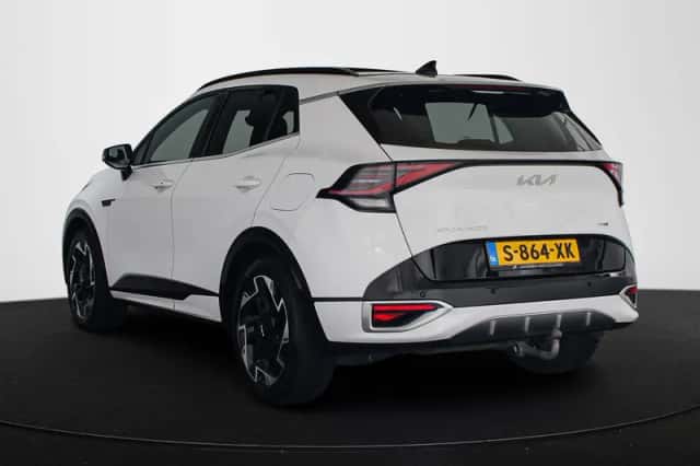 Kia Sportage (2023) thumbnail 4