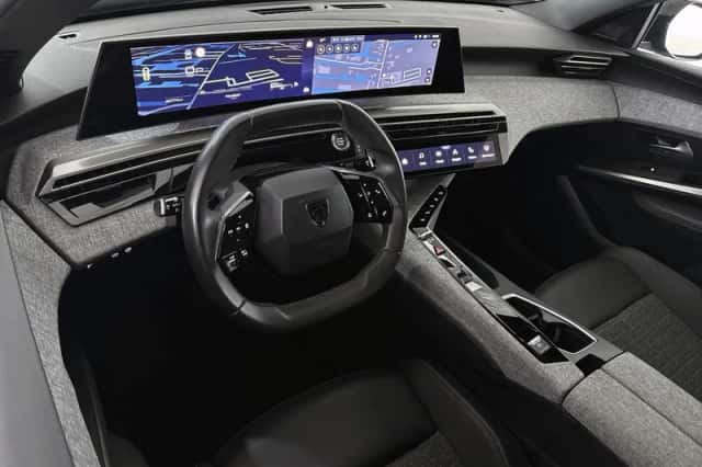 Peugeot 3008 (2025) thumbnail 5