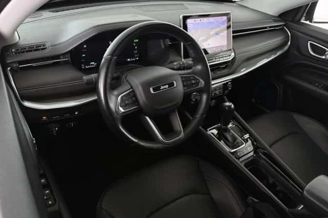 Jeep Compass (2022) thumbnail 5