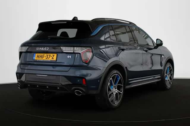 Lynk & Co 01 (2025) thumbnail 3