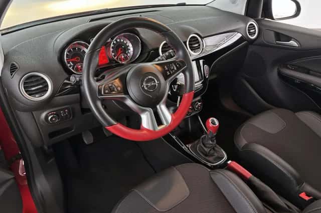 Opel Adam (2017) thumbnail 5