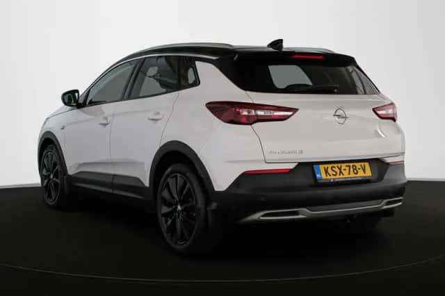 Opel Grandland X (2020) thumbnail 4