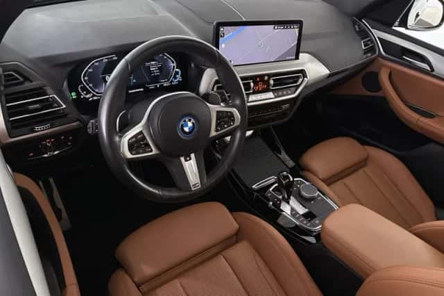 BMW X3 (2022) thumbnail 5