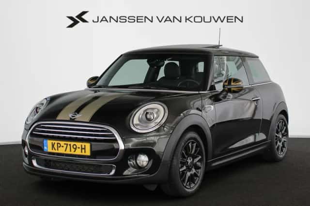 MINI Cooper (2016) thumbnail 1
