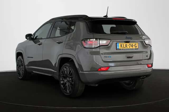Jeep Compass (2022) thumbnail 4
