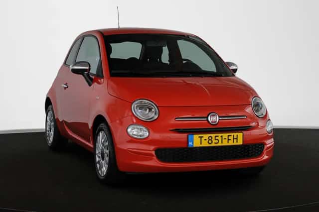 Fiat 500 (2023) thumbnail 2