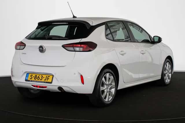 Opel Corsa (2023) thumbnail 3