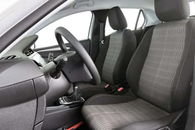 Opel Corsa (2023) thumbnail 6
