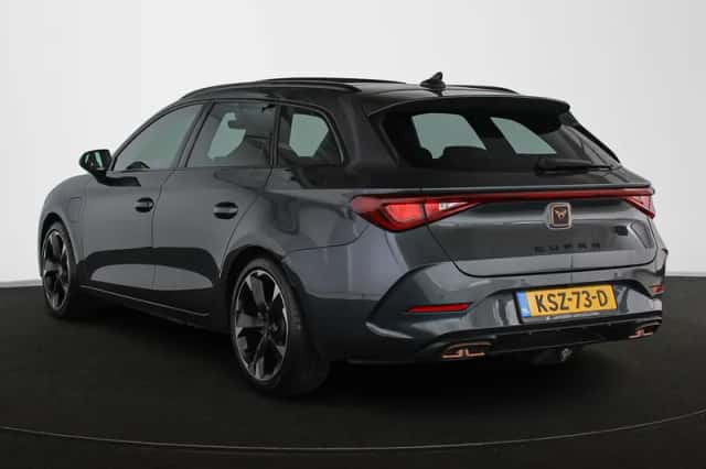 CUPRA Leon Sportstourer (2023) thumbnail 4