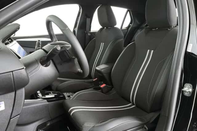 Opel Corsa (2025) thumbnail 6