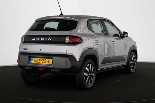 Dacia Spring (2024) thumbnail 3