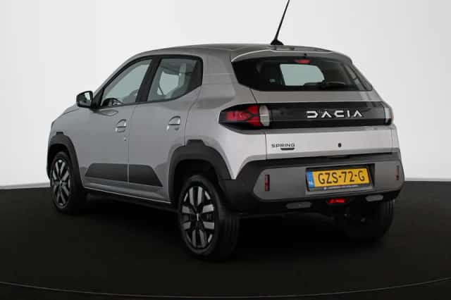 Dacia Spring (2024) thumbnail 4