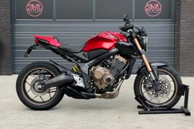 Honda CB (2019) thumbnail 2
