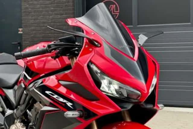 Honda CBR (2022) thumbnail 5