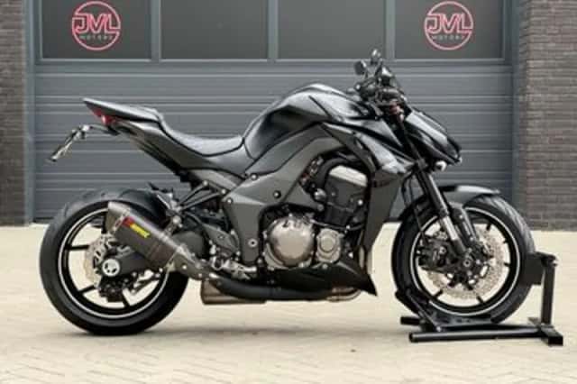 KAWASAKI Z1000 (2015) thumbnail 2