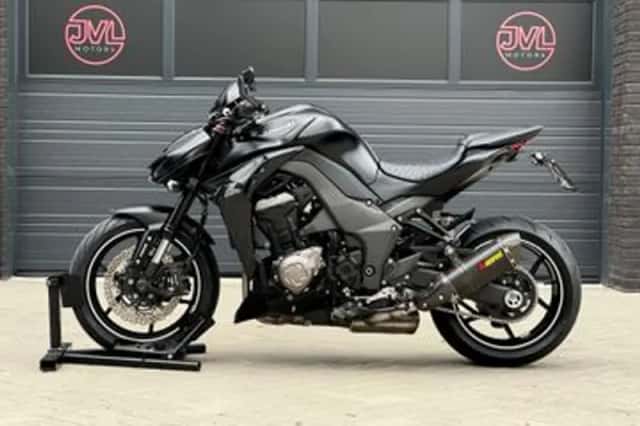 KAWASAKI Z1000 (2015) thumbnail 4