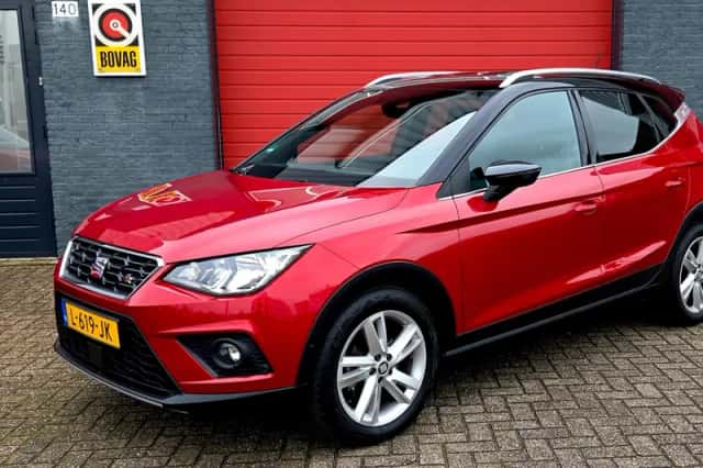 SEAT Arona (2021) thumbnail 1