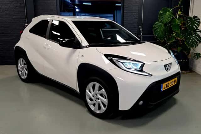 Toyota Aygo X (2025) thumbnail 2