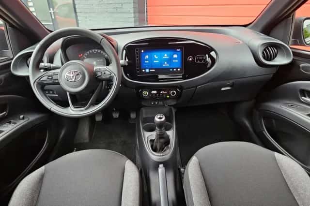Toyota Aygo X (2025) thumbnail 6