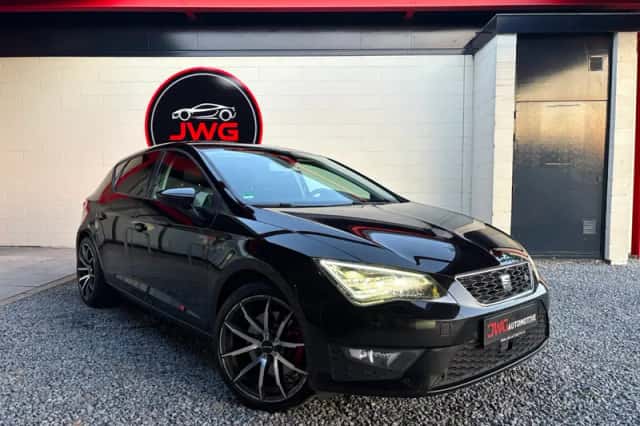 SEAT Leon (2015) thumbnail 4