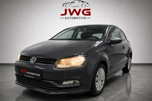 Volkswagen Polo (2015) thumbnail 1
