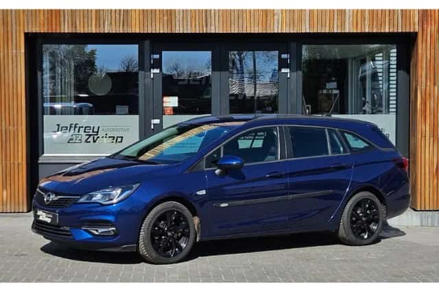 Opel Astra (2021) thumbnail 1