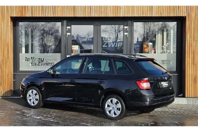 Škoda Fabia (2018) thumbnail 3