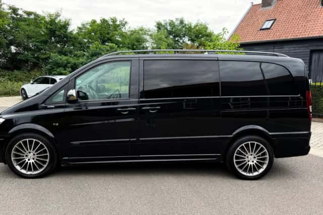 Mercedes-Benz Viano (2013) thumbnail 2