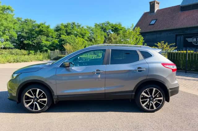 Nissan Qashqai (2014) thumbnail 2