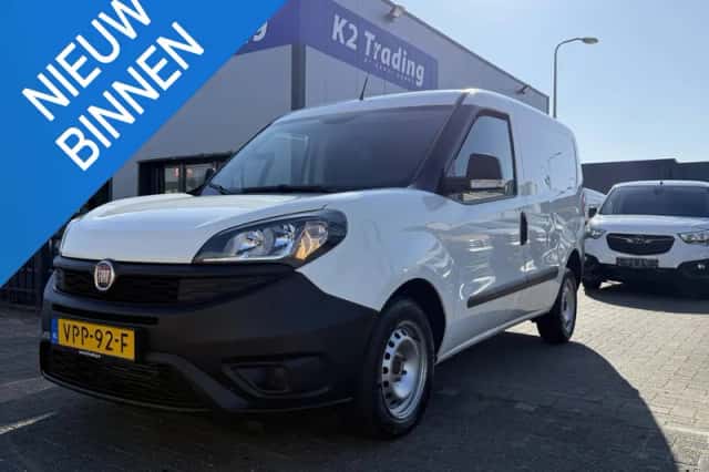 Fiat Doblò (2022) thumbnail 1