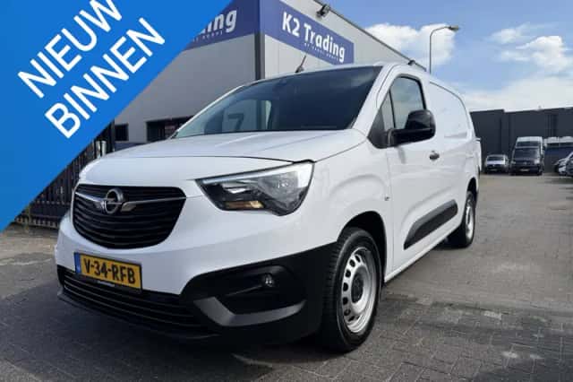 Opel Combo (2024) thumbnail 1