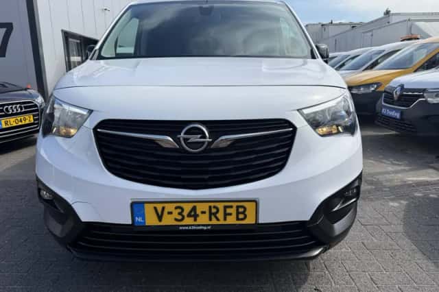 Opel Combo (2024) thumbnail 4