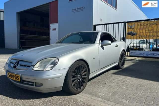 Mercedes-Benz SLK-Klasse (2000) thumbnail 1