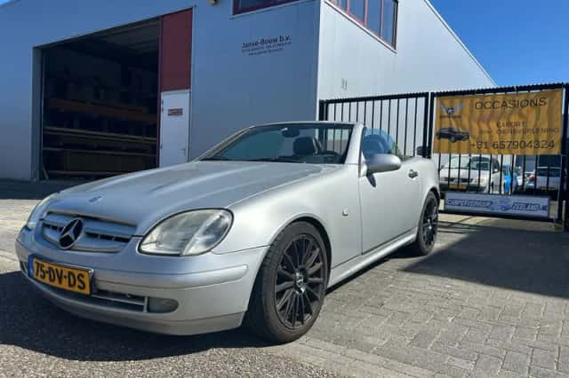 Mercedes-Benz SLK-Klasse (2000) thumbnail 3