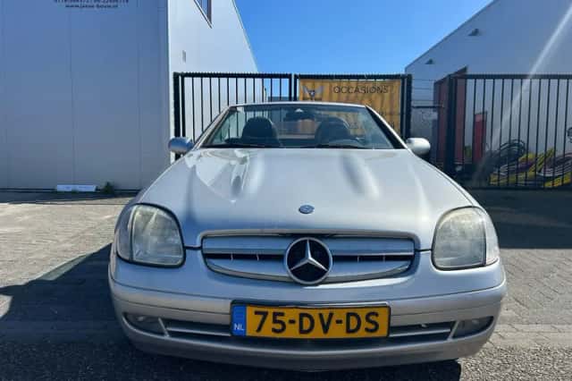 Mercedes-Benz SLK-Klasse (2000) thumbnail 4
