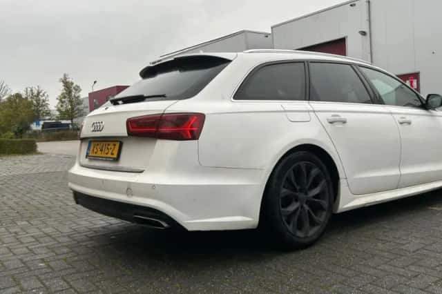 Audi A6 (2018) thumbnail 6