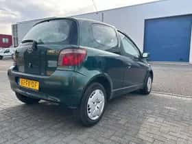 Toyota Yaris (2000) thumbnail 5