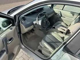Renault Scénic thumbnail 10