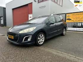 Peugeot 308 (2011) thumbnail 2