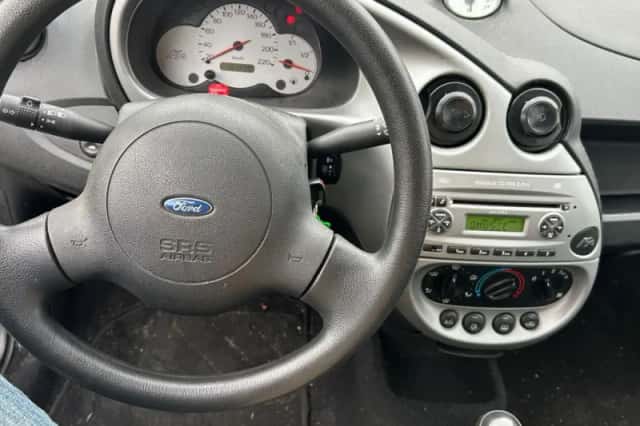 Ford Ka (2007) thumbnail 6