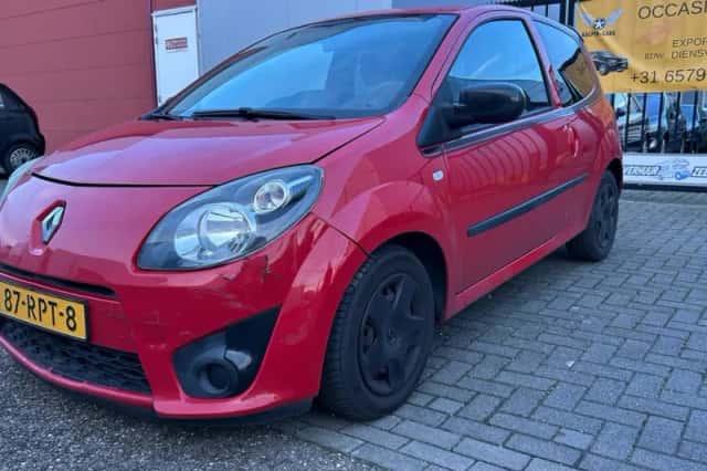 Renault Twingo (2011) thumbnail 2