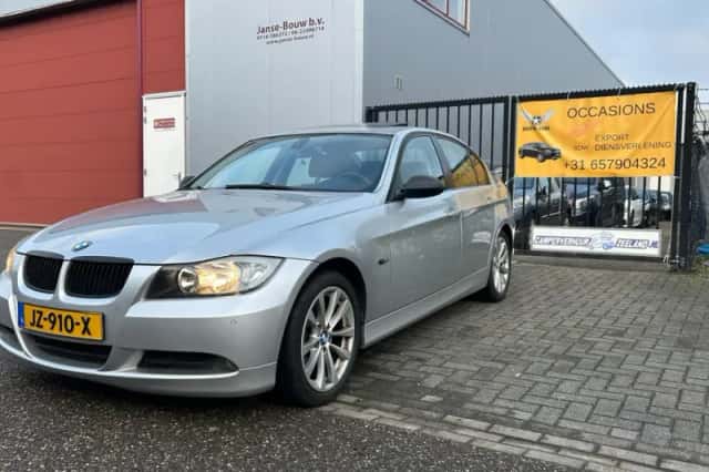 BMW 3-Serie (2006) thumbnail 2