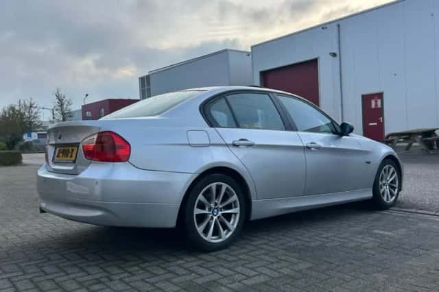 BMW 3-Serie (2006) thumbnail 6