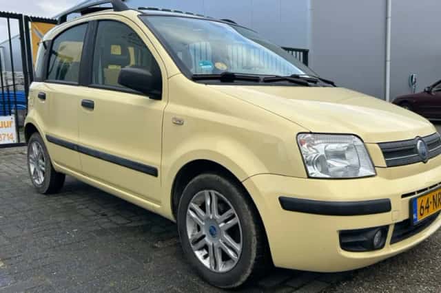 Fiat Panda (2004) thumbnail 4