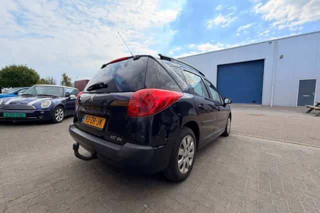 Peugeot 207 (2008) thumbnail 6